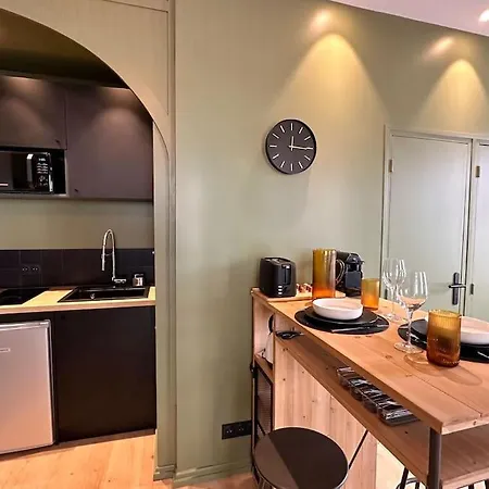 Bel Bd Foch Apartment